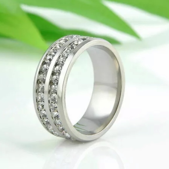 Stainless Steel Ring Wedding Band Silver - Picture 2 of 5